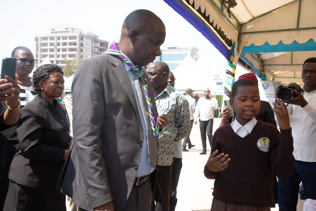 ELIMU YA WATU WAZIMA, NGUZO YA MAARIFA NA USTAWI WA JAMII